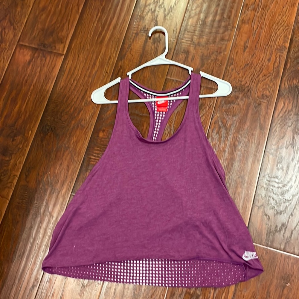 Cropped Racerback Nike Tank - Women’s Large
